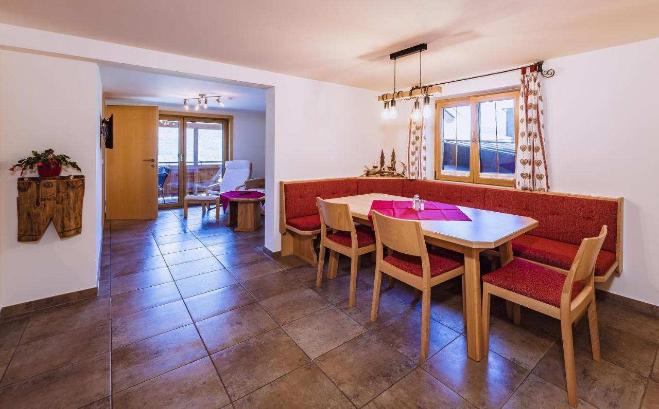Panorama Hotel Guggenbichl - Inkl Sommerkarte, Einmaliger Eintritt Ins Tauern Spa & Bester Ausblick Ueber Kaprun Kültér fotó